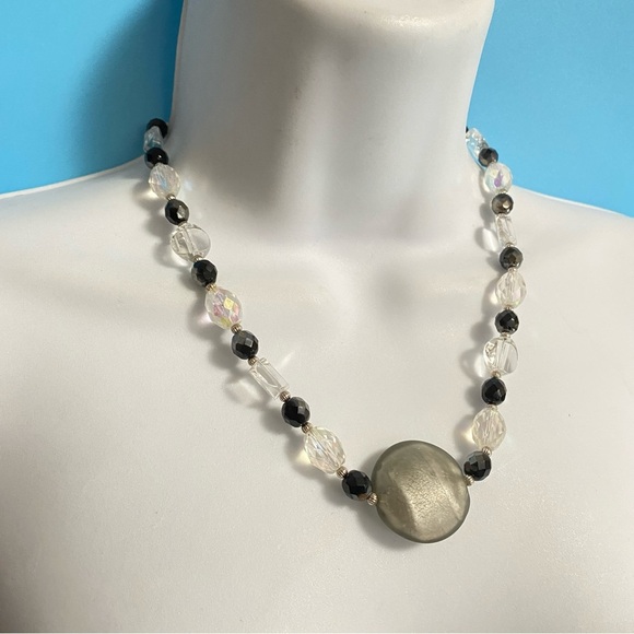 Glass Beads Black & Crystal Toggle Clasp Necklace - Picture 5 of 8